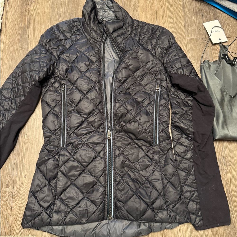 Lululemon reversible coat. Size 4